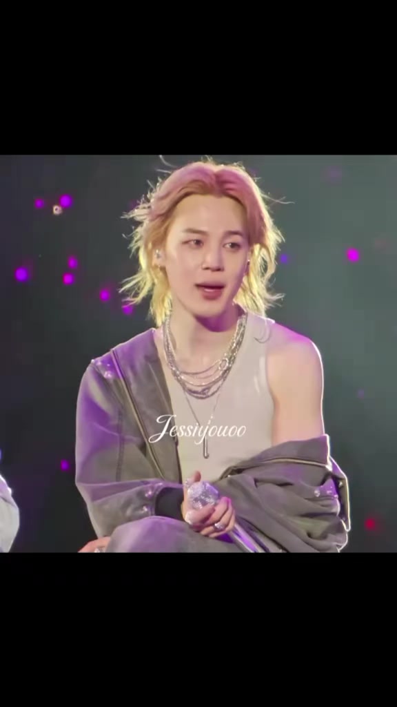 @WingsOfBts ✶ . . .☆ . . . ✶ ✶