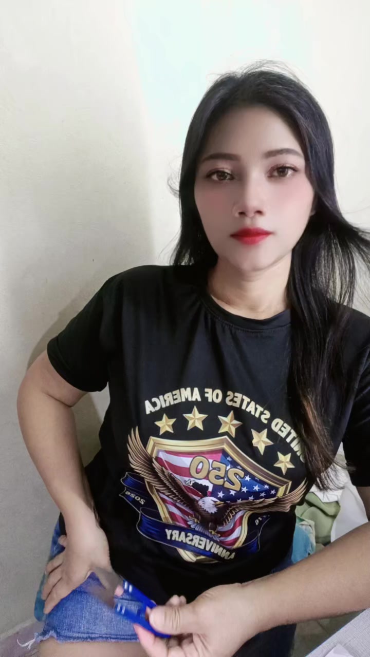 @chompoo