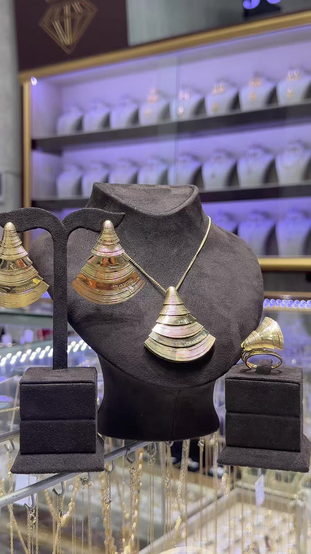 @Aydanaylin_jewellery