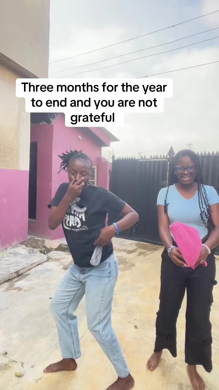 @Drama_queenly