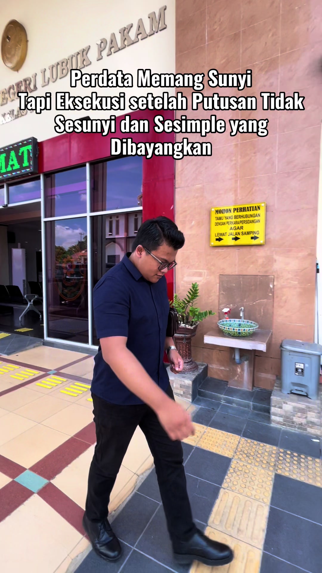@Michael Perangin-angin,S.H.