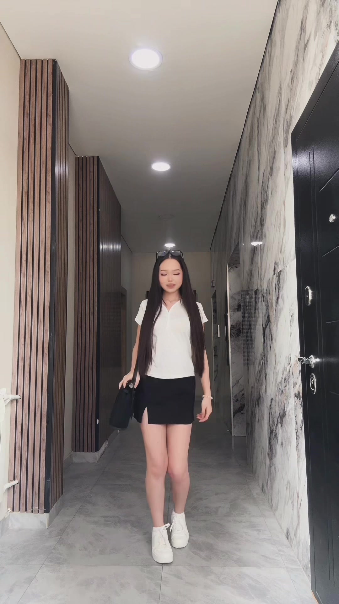@жaн