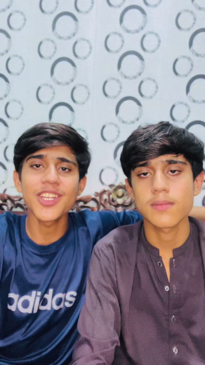 @♥️Twins👬 is live
