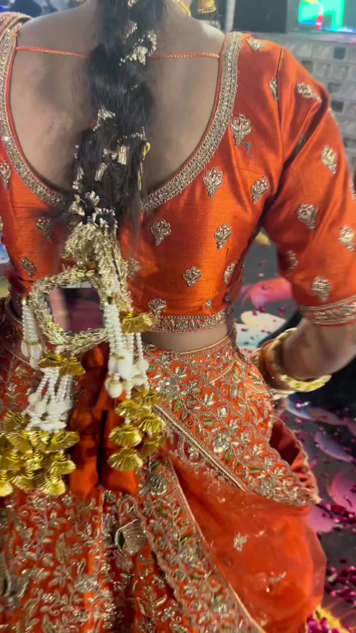 @Sarikajais10