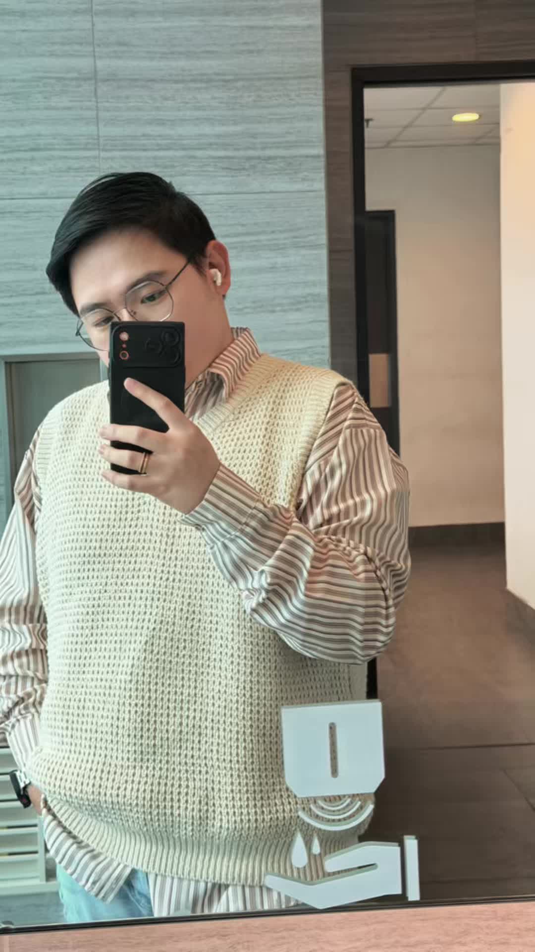 @Mwjya