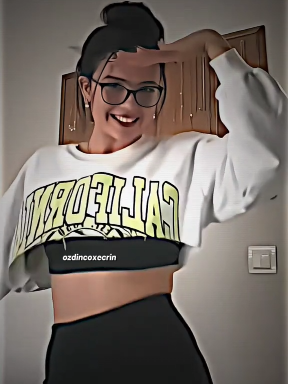 @𝓔𝓬𝓻𝓲𝓷