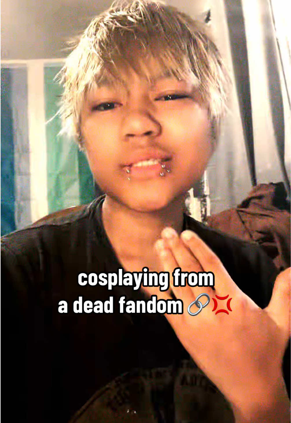 @axol