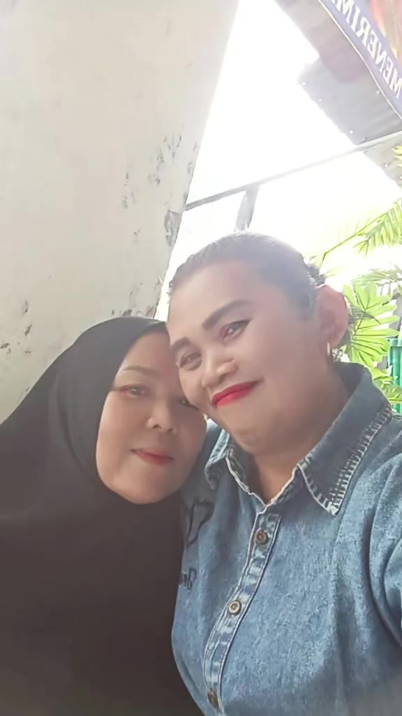 @Mak Krombong