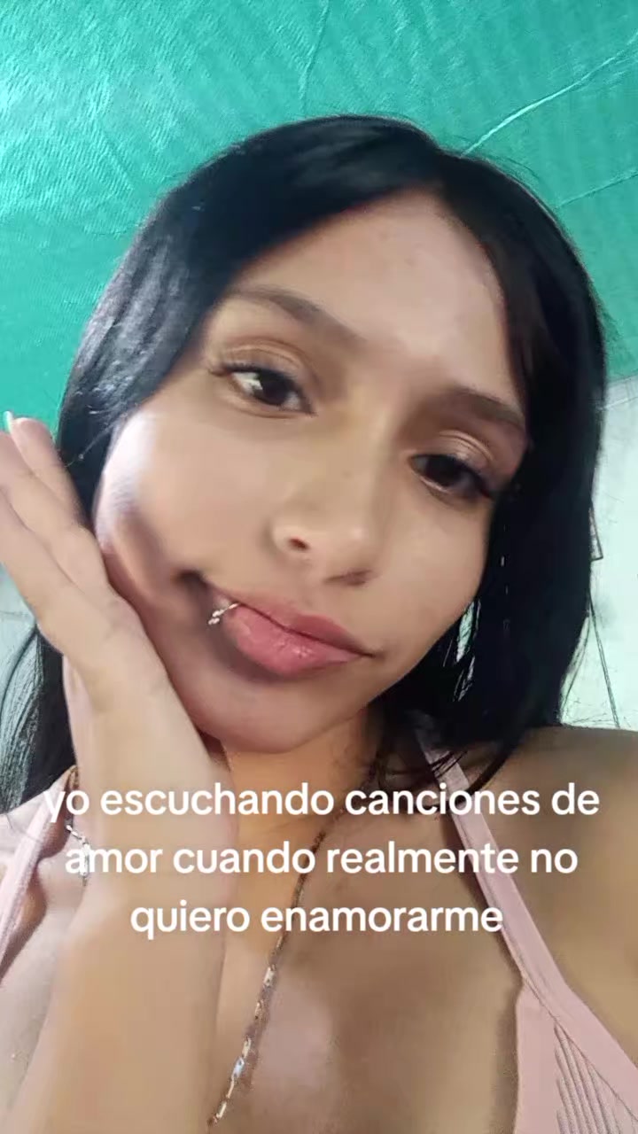 @Sara Quiroga..🦢💢