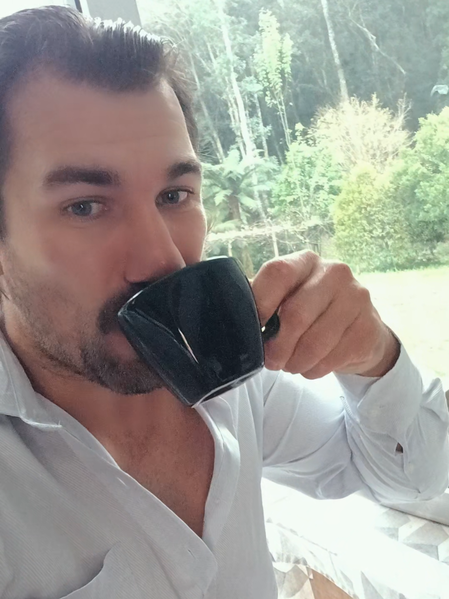 @JulianoGarzão