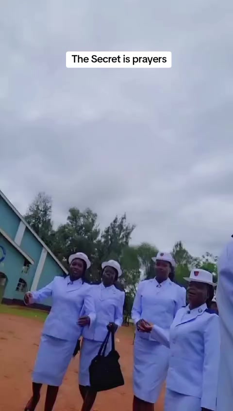 @°̴M̴̴s̴ ̴A̴̴k̴̴i̴̴n̴̴y̴̴i̴°