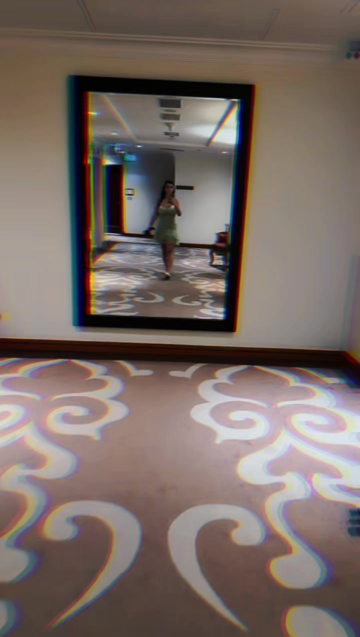 @Naya Zareq