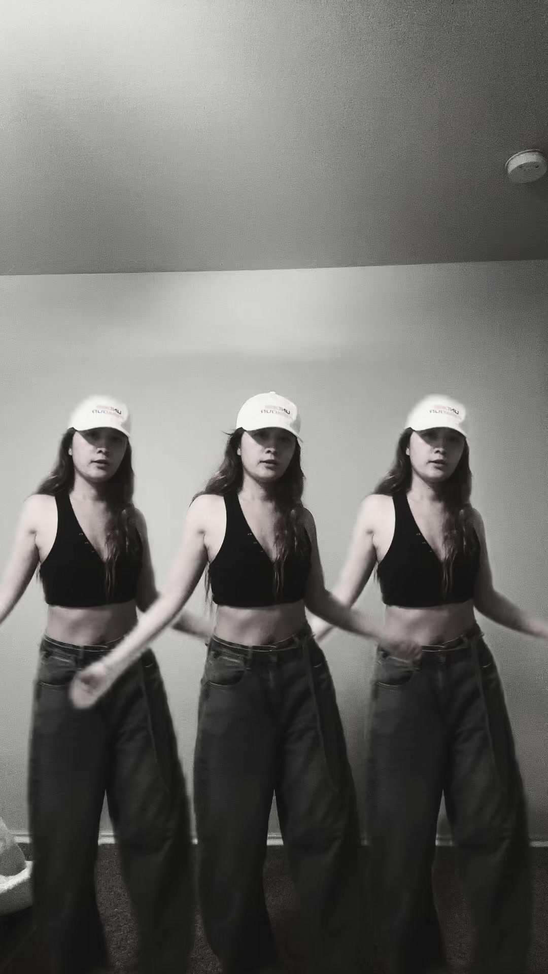 @Dark Queen 👸 🇺🇸 🇵🇭