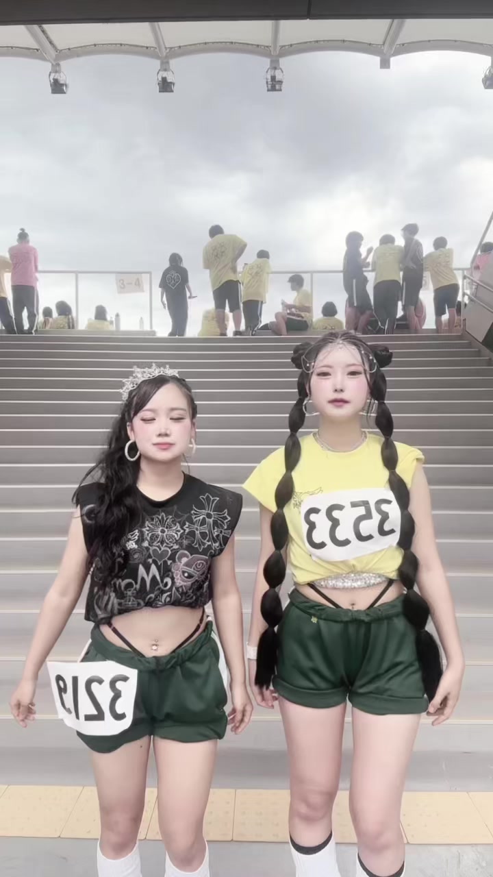 @モモカ