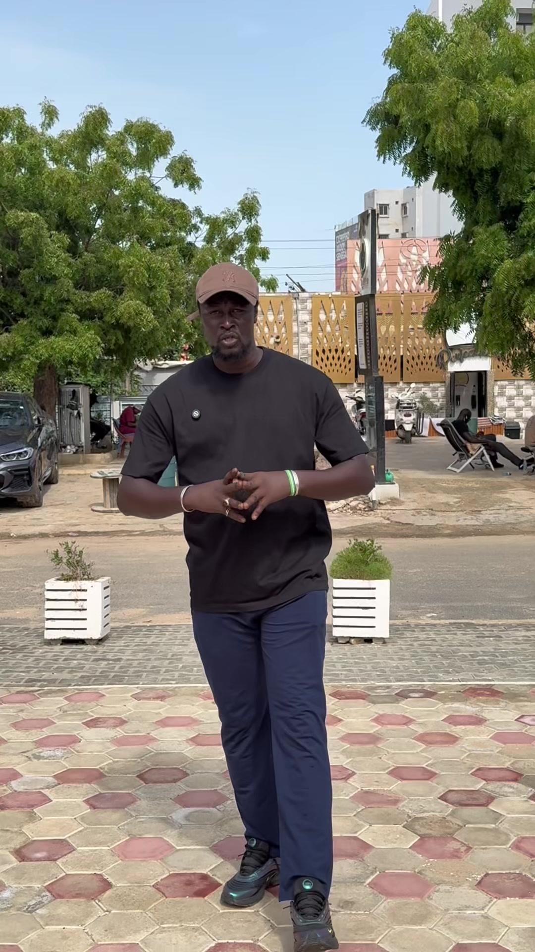 @OMAR BOROM DEUK BI OFFICIEL💯