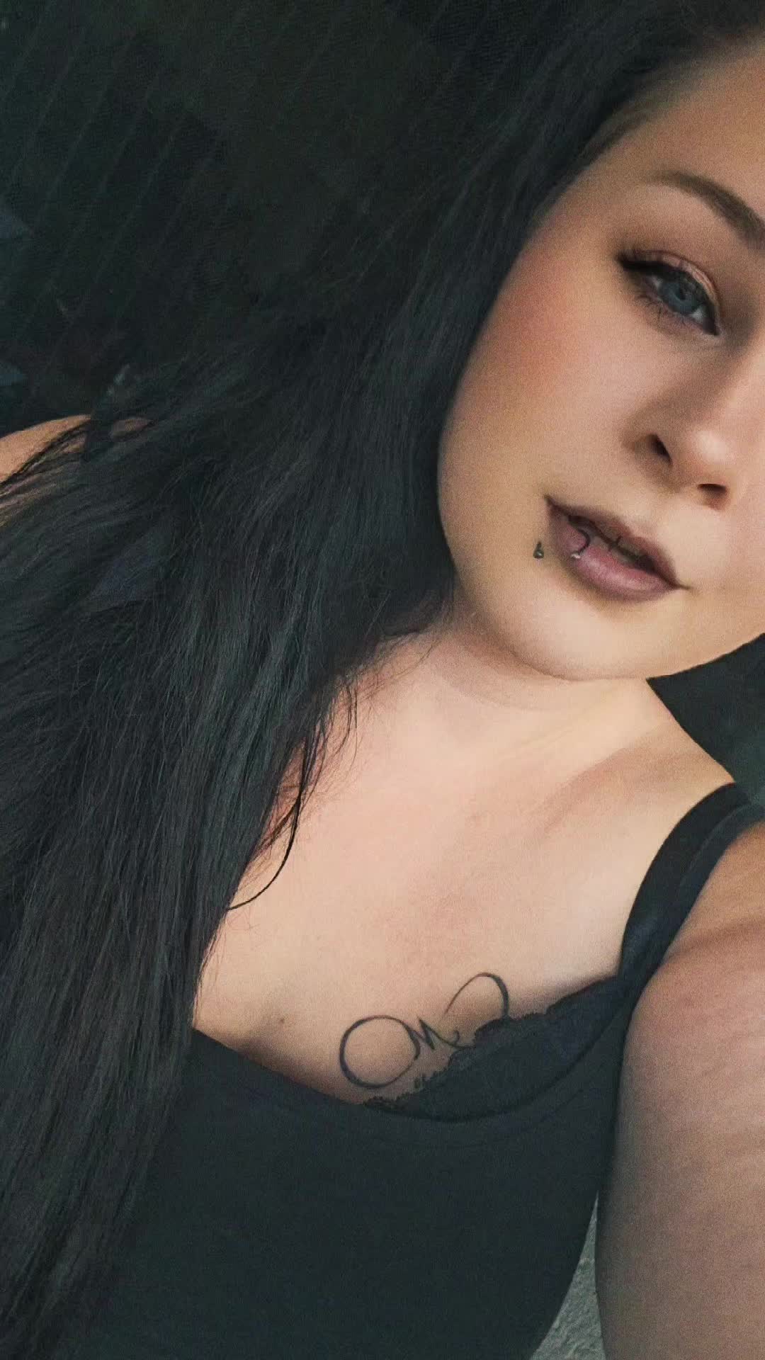 @☠️🪦⚔️Chelly28⚔️🪦☠️