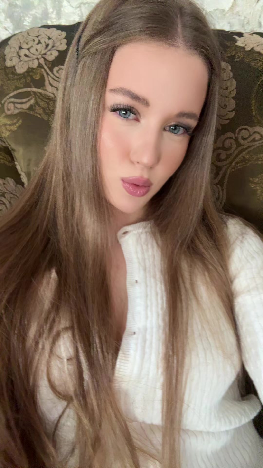@polina