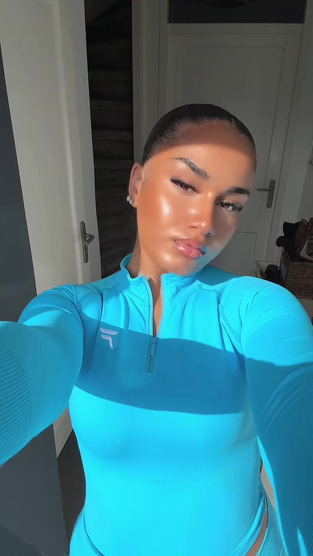 @ella kaplan🤍