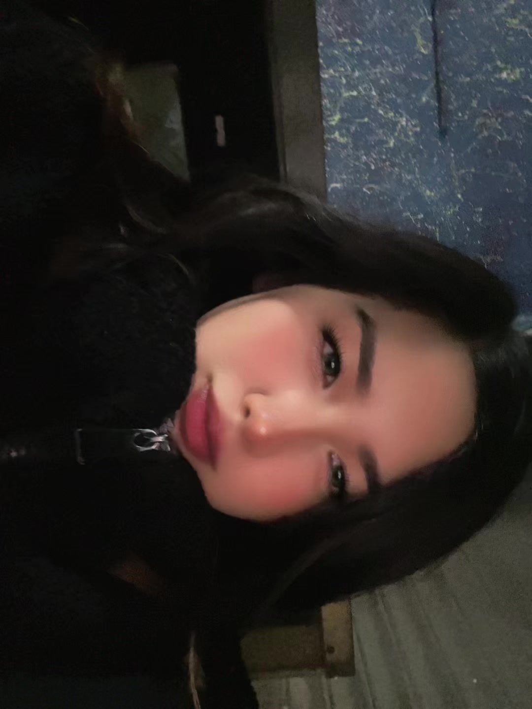 @🦋