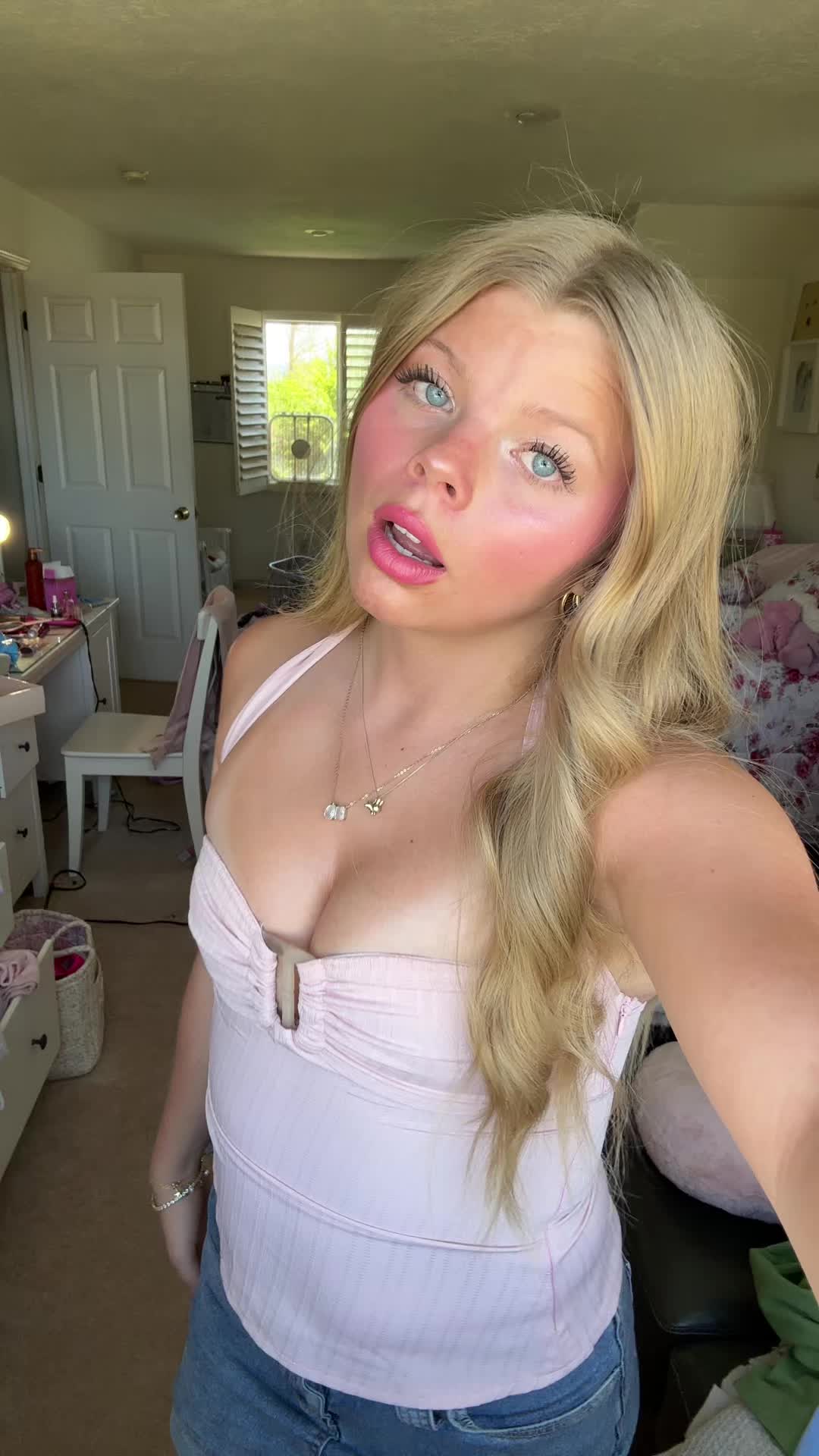 @Milea Webb