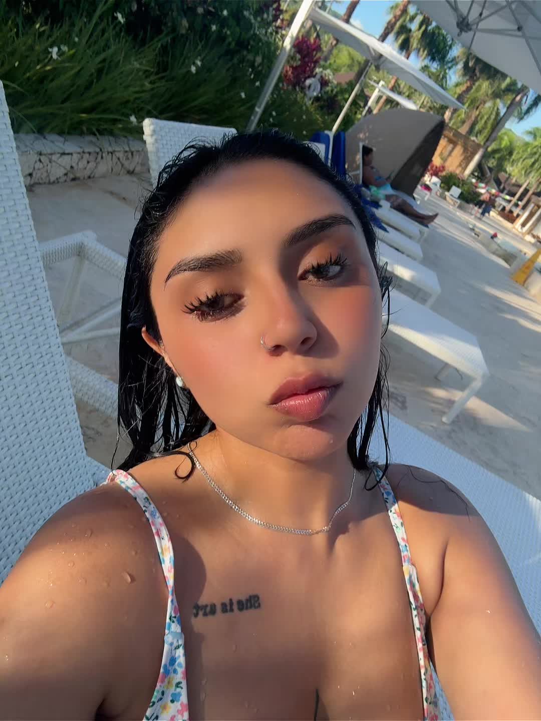 @daniielaa