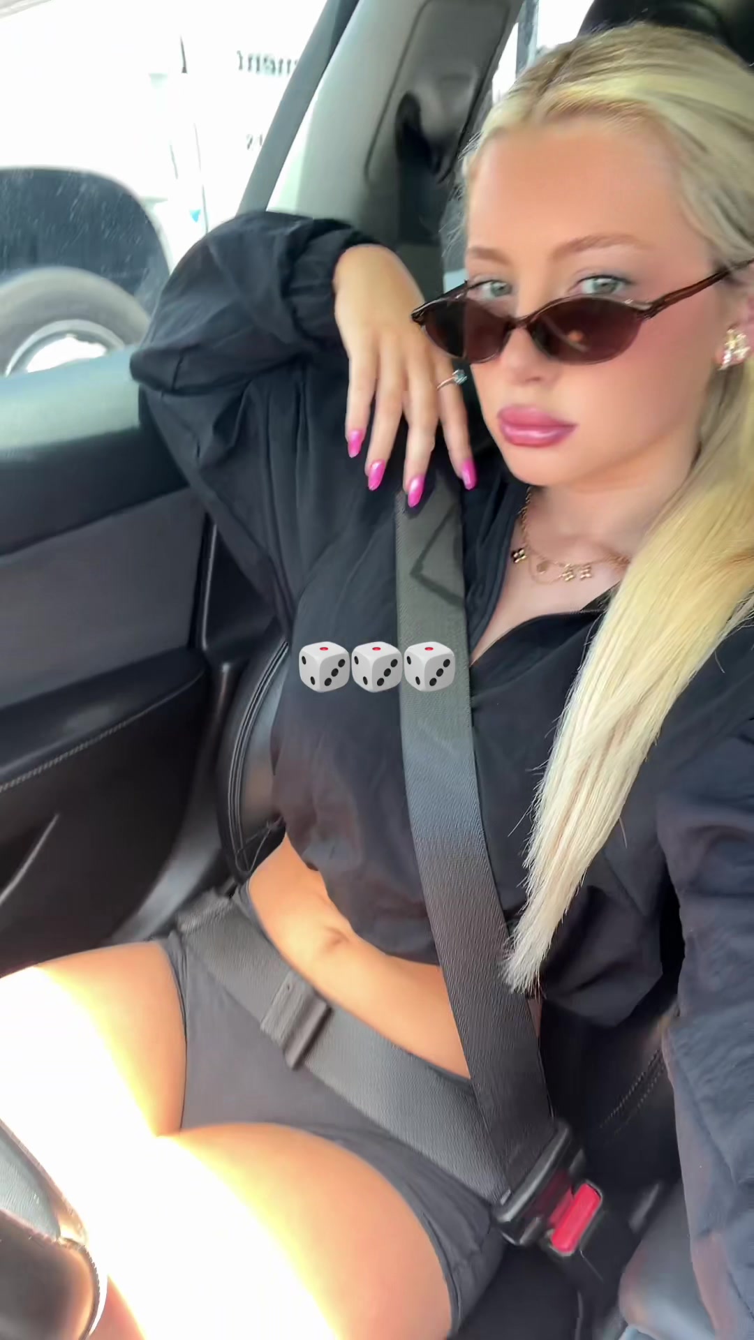 @Sammie🦄