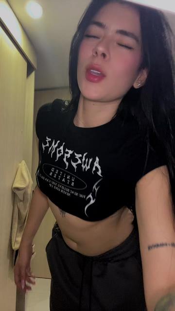 @🖤Andrea🍄