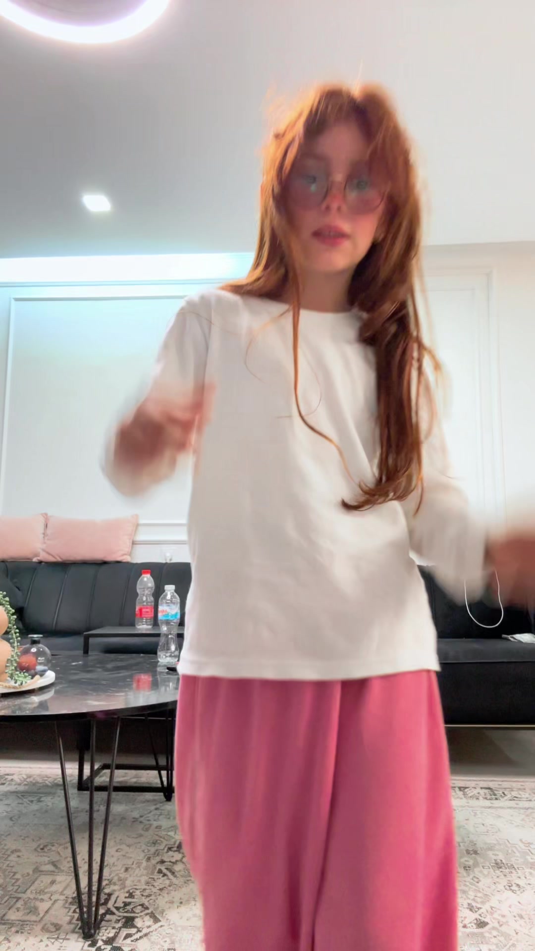 @הילדה ג׳ינג׳ית