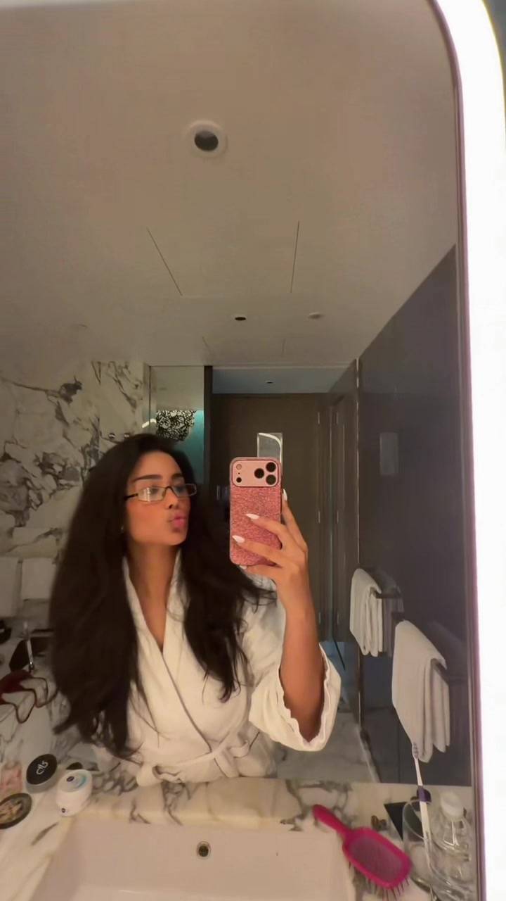 @withkauthar