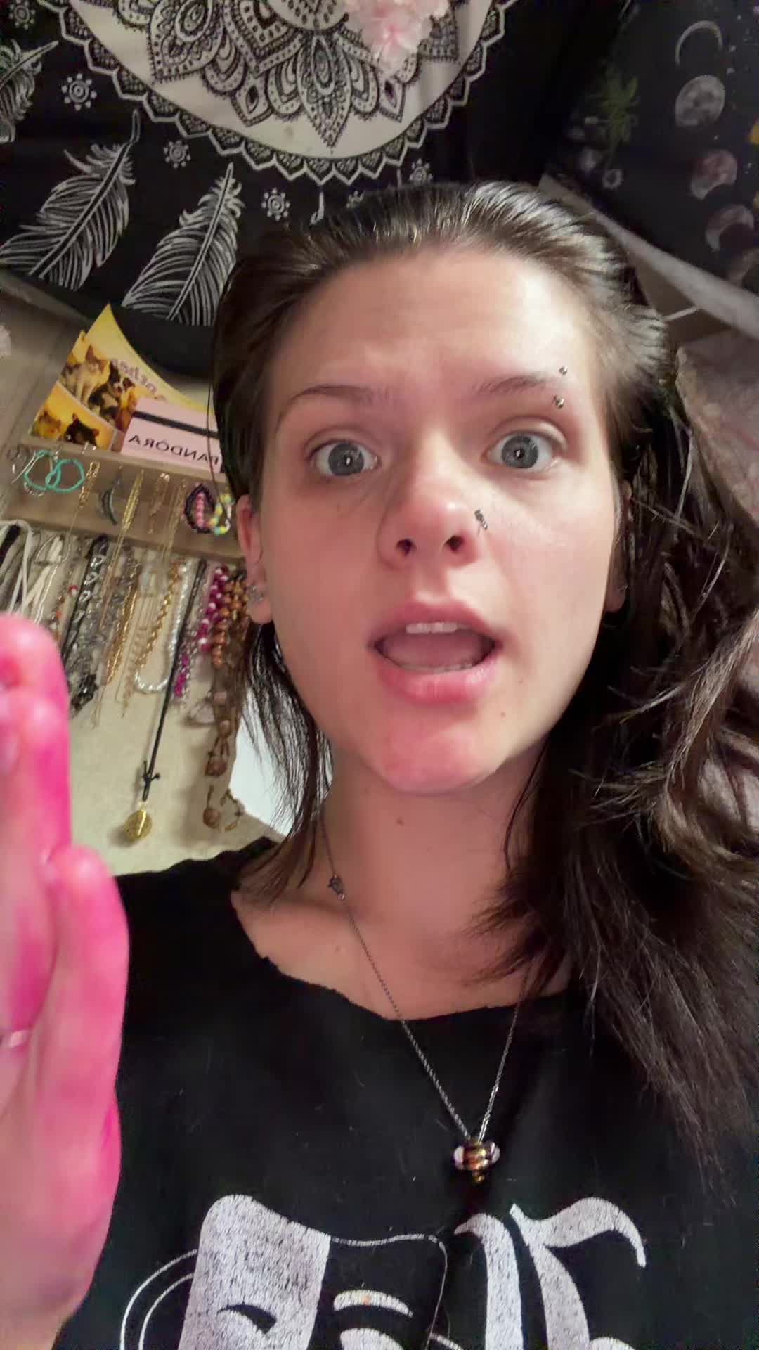 @bee ๐