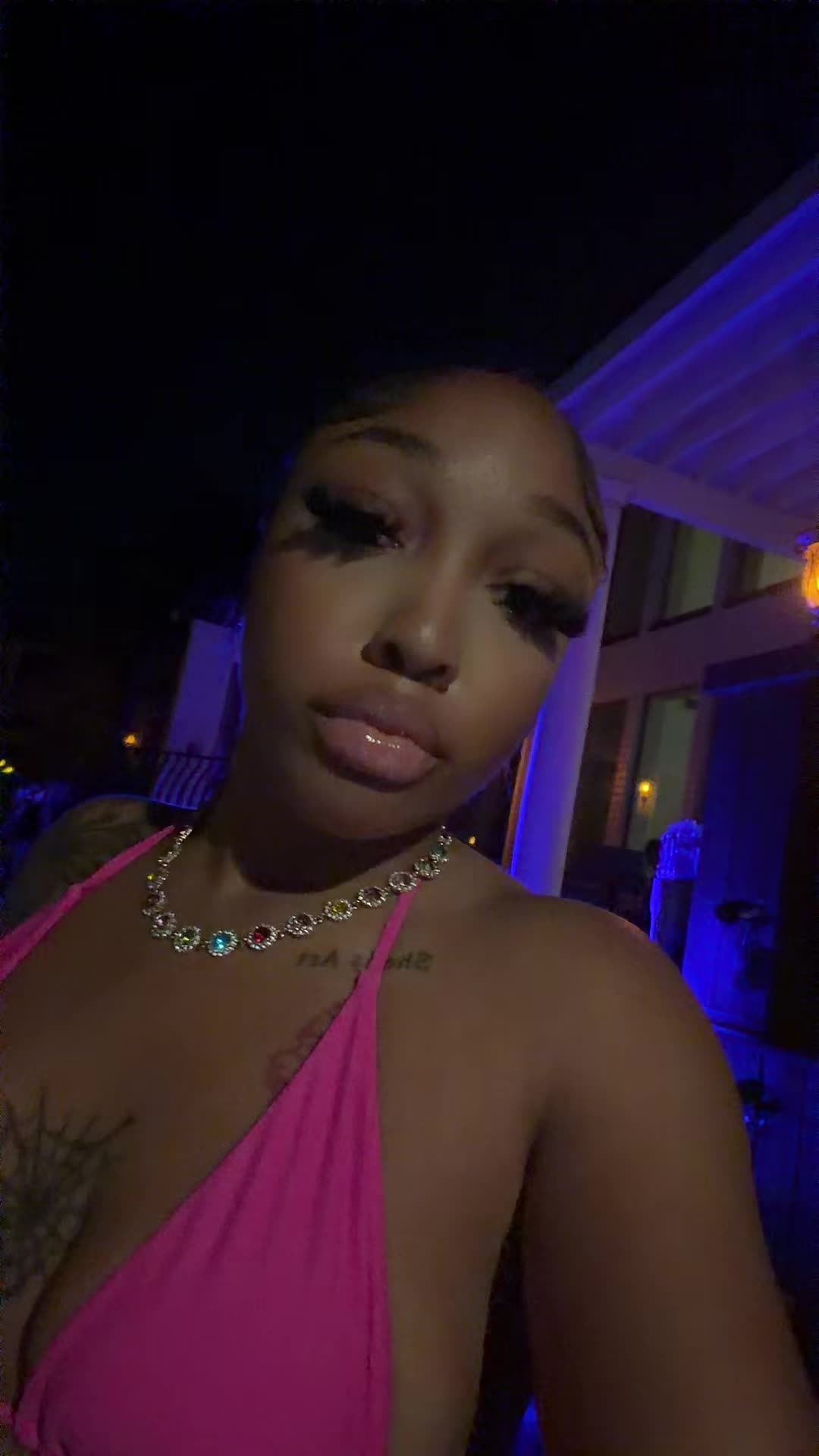 @Laaychontaa