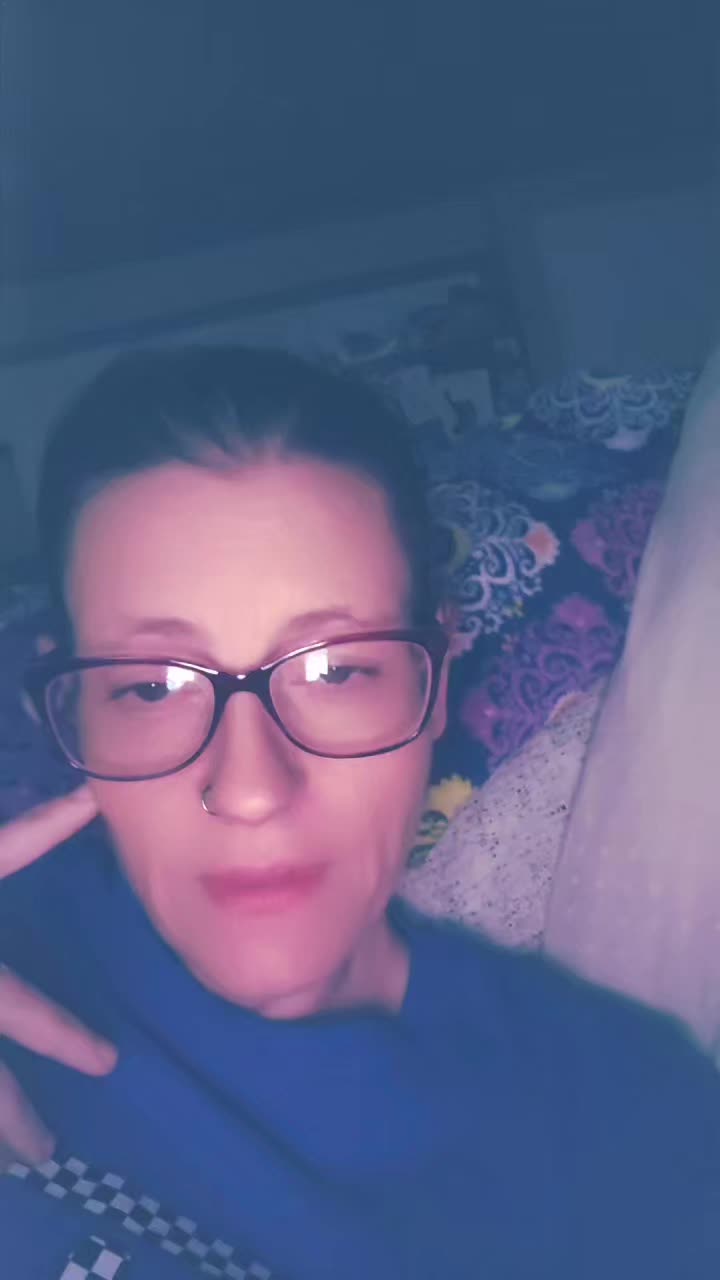 @ChronicallyKrystal💜