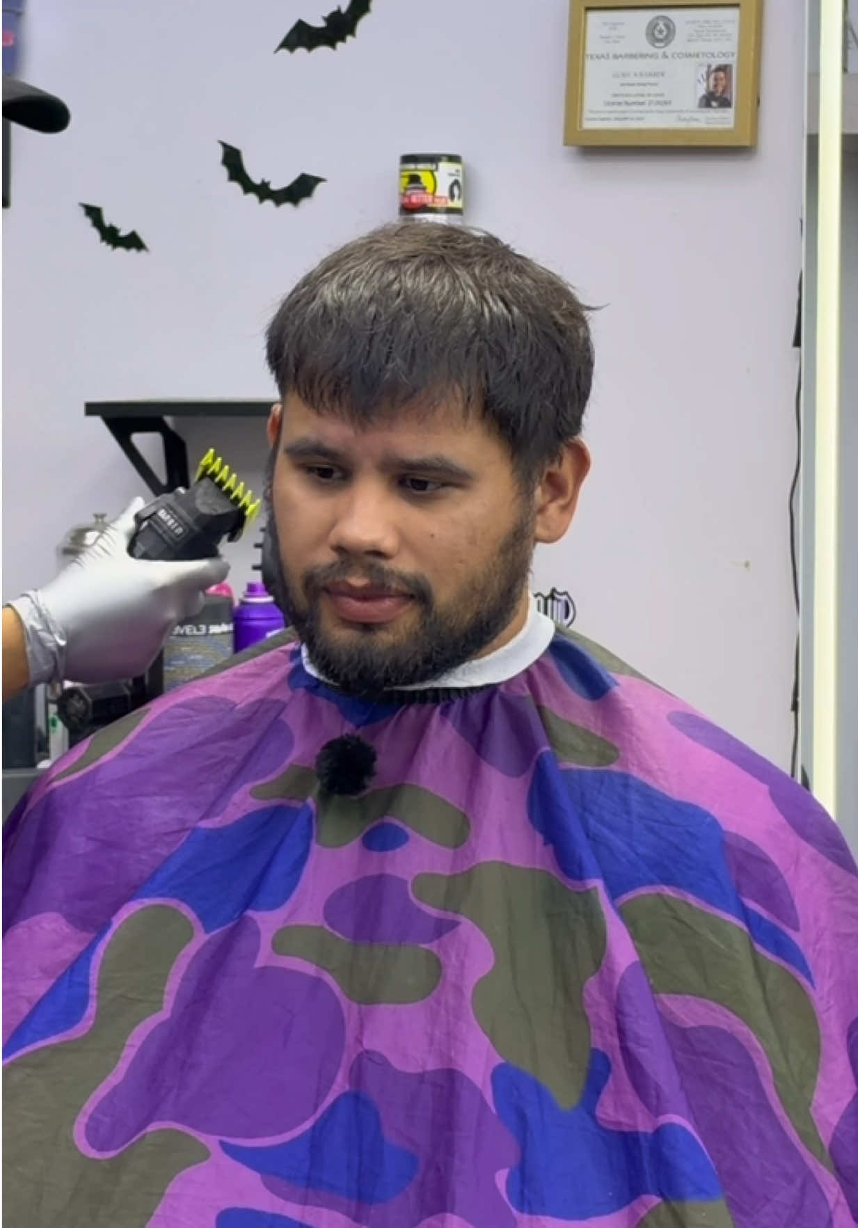 @Jisai Barber