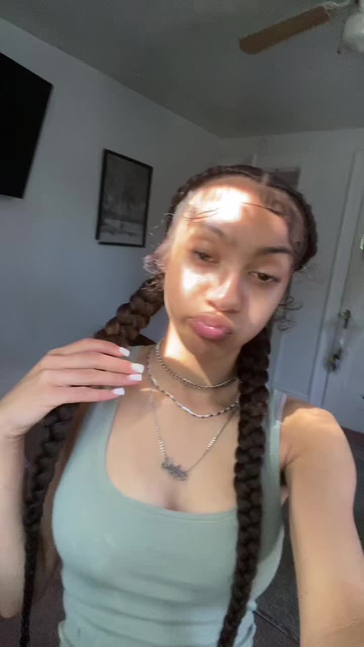@nadyaaa