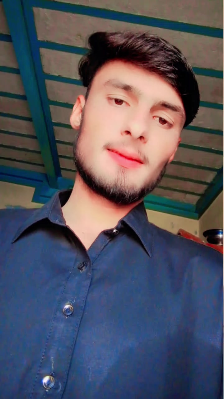 @MâلiK.Gujar Khan .الہ 👑