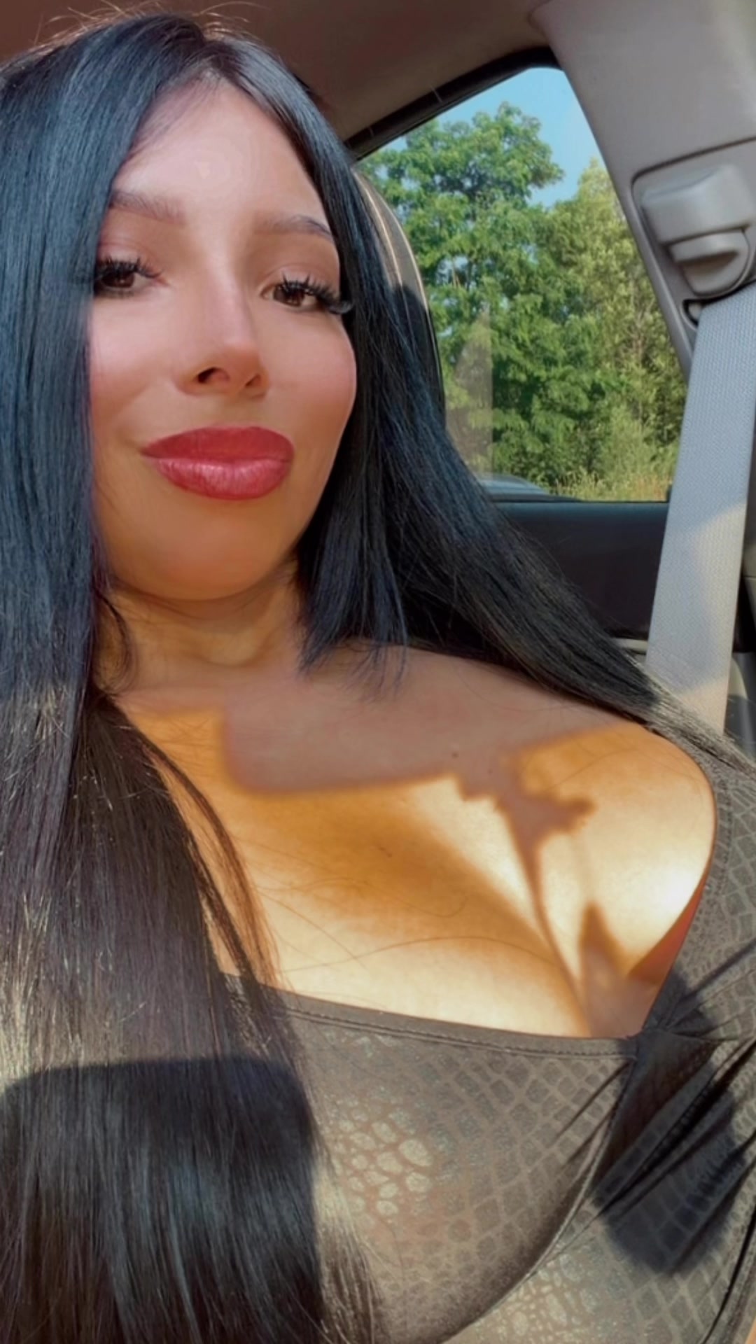 @Yuliana Valencia🌹