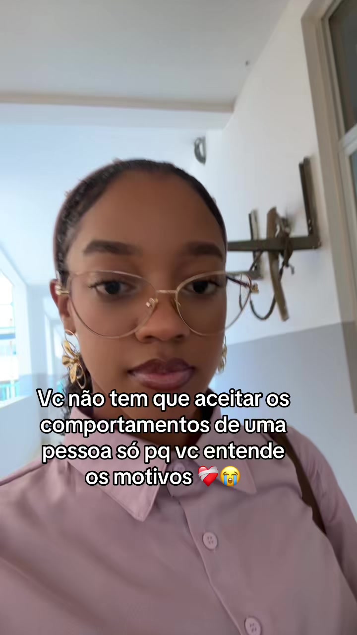 @crisdeoliveira93