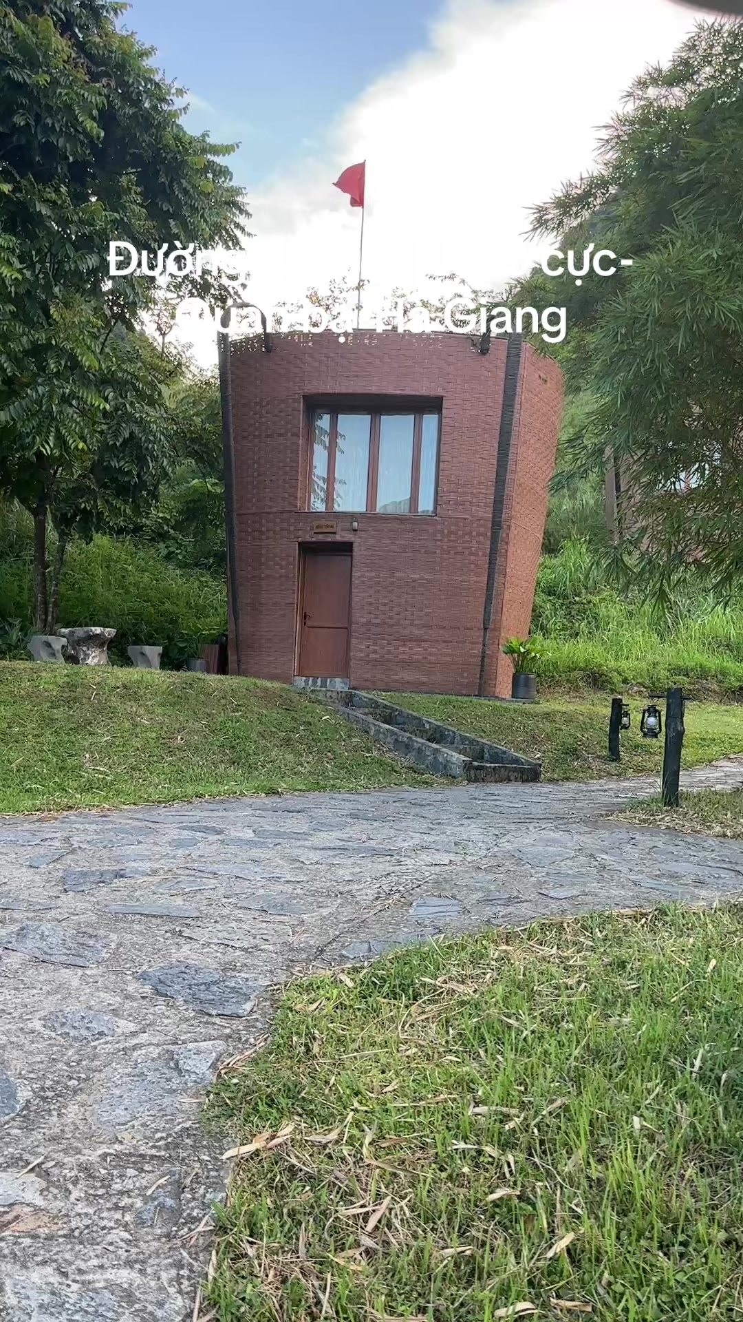 @Hoa sún ( nhí nhố)