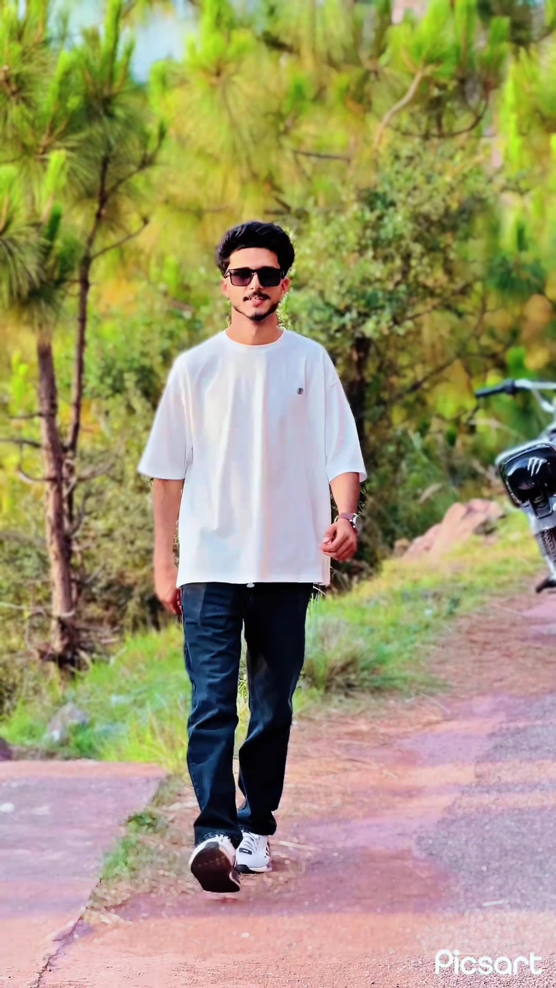 @Qaifal Yasar♥️