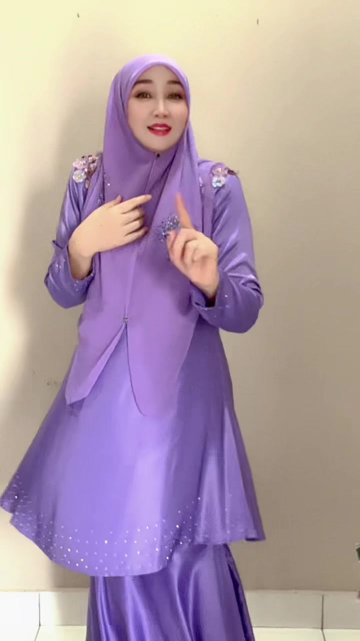 @Anies manja