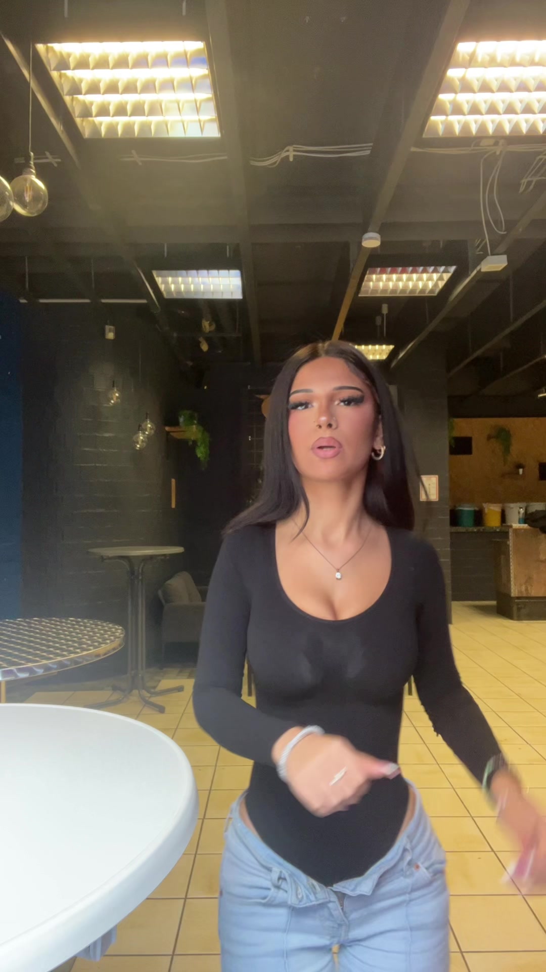 @𝐗𝐗