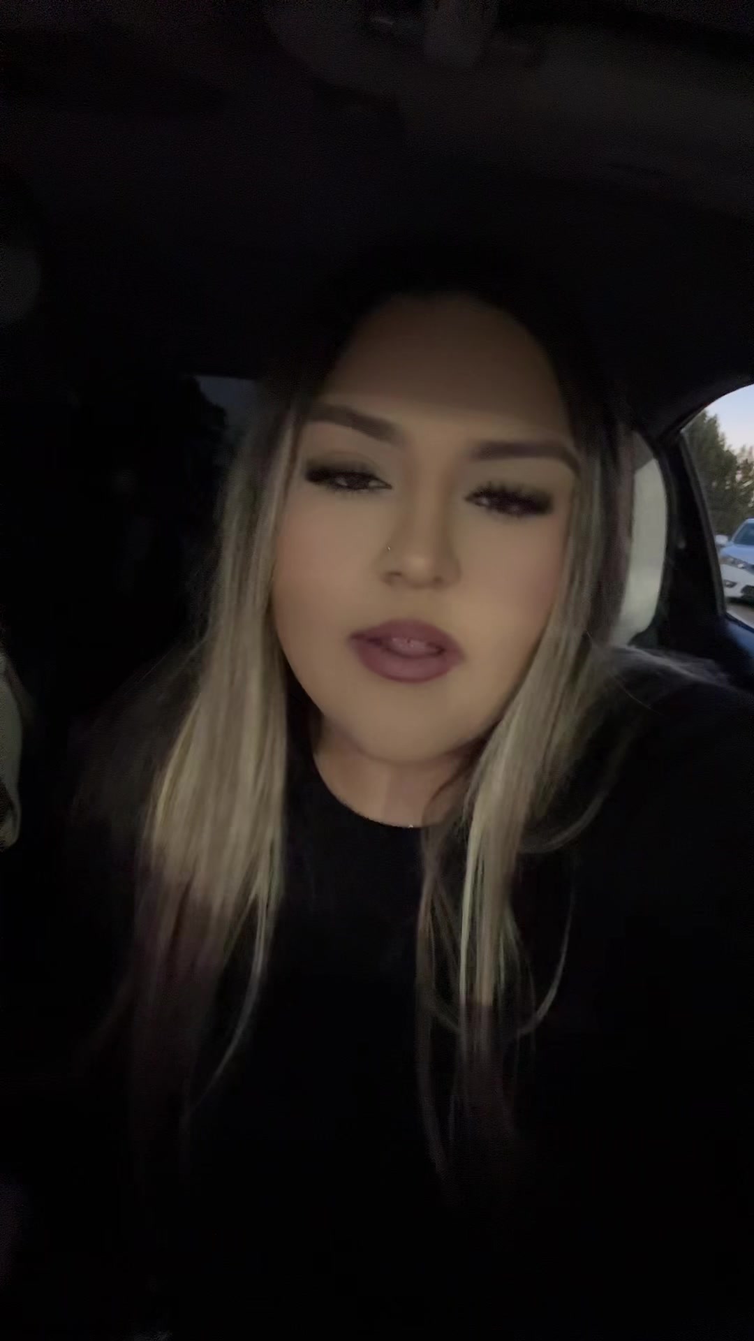 @aizlynn_