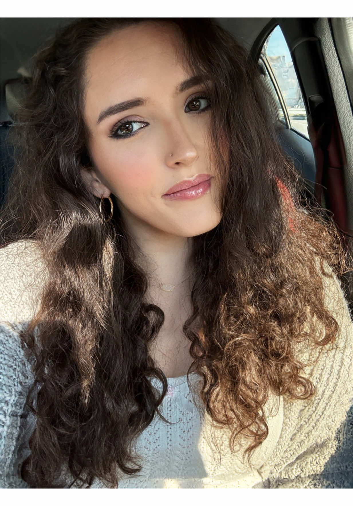 @Sara 🧸📜🦢🤎