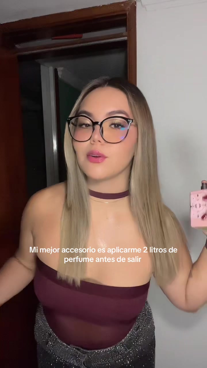 @Tati🦋