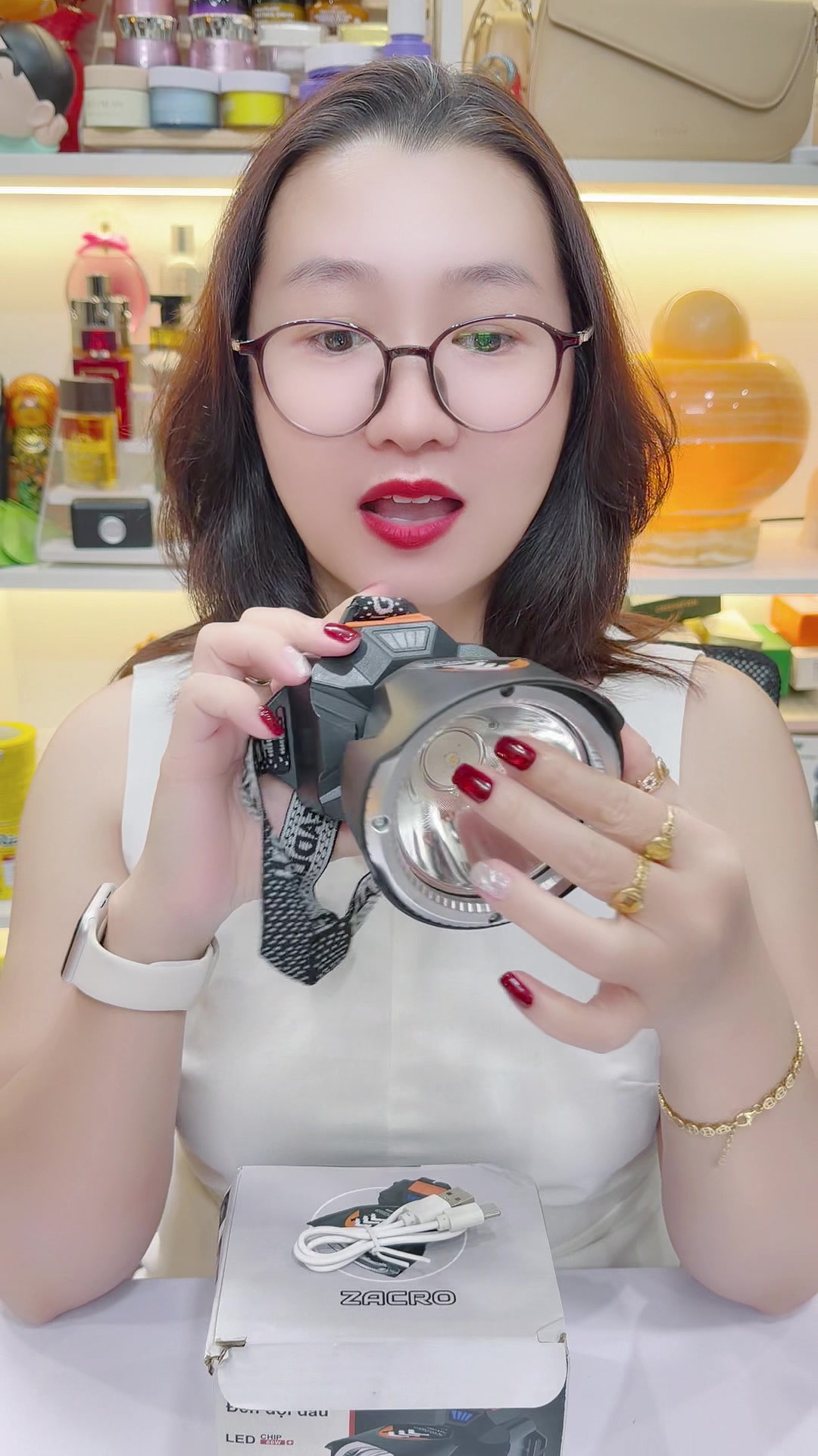 @Ổ Của Lộc1376
