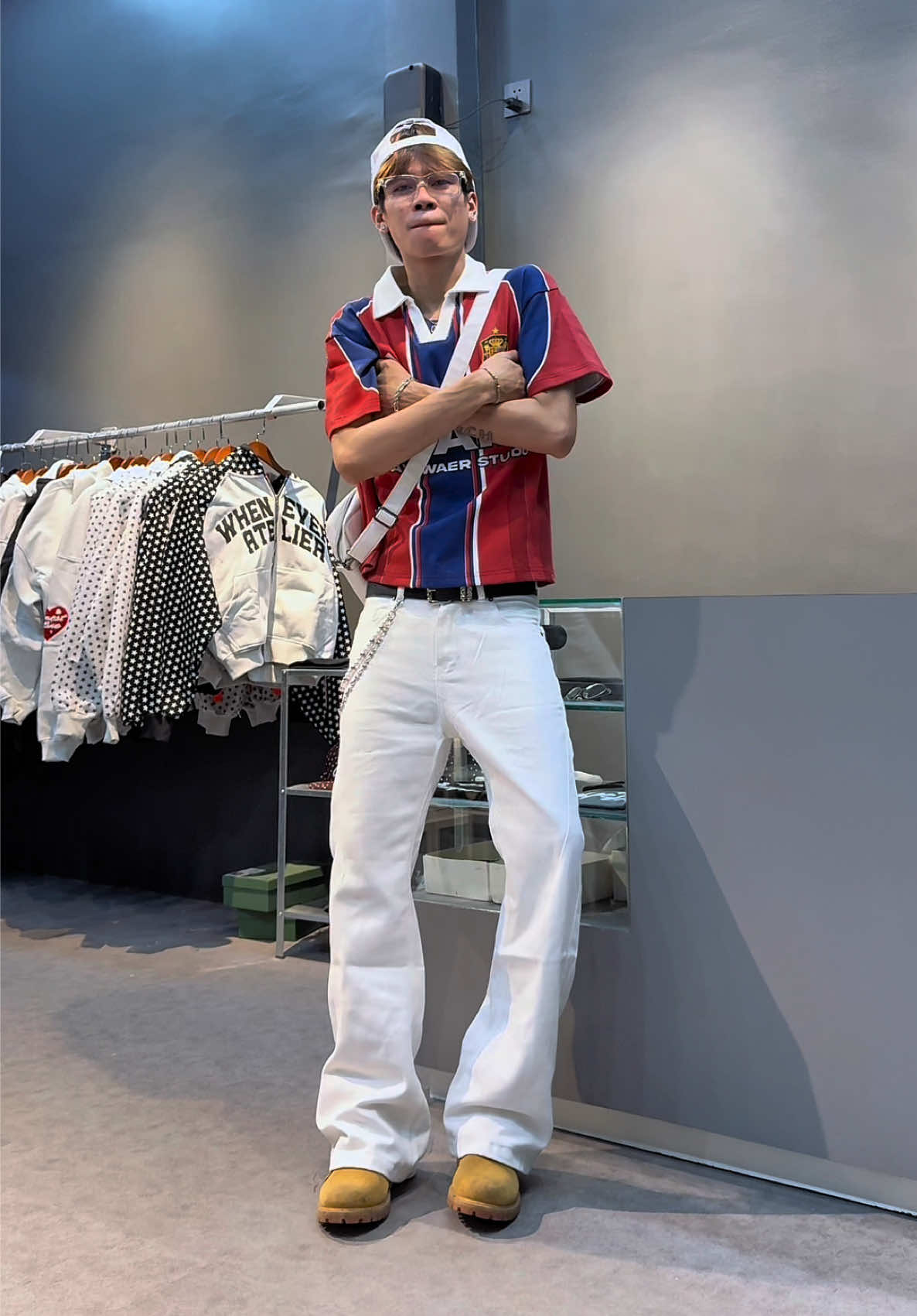 @Zip up studio