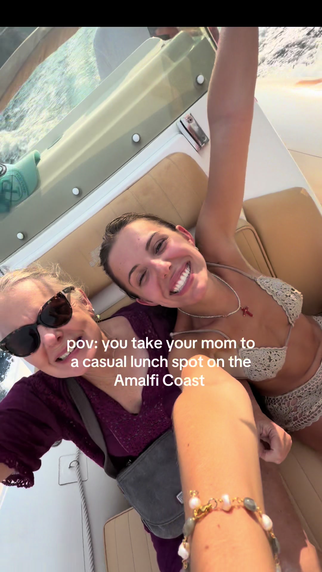 @Holls