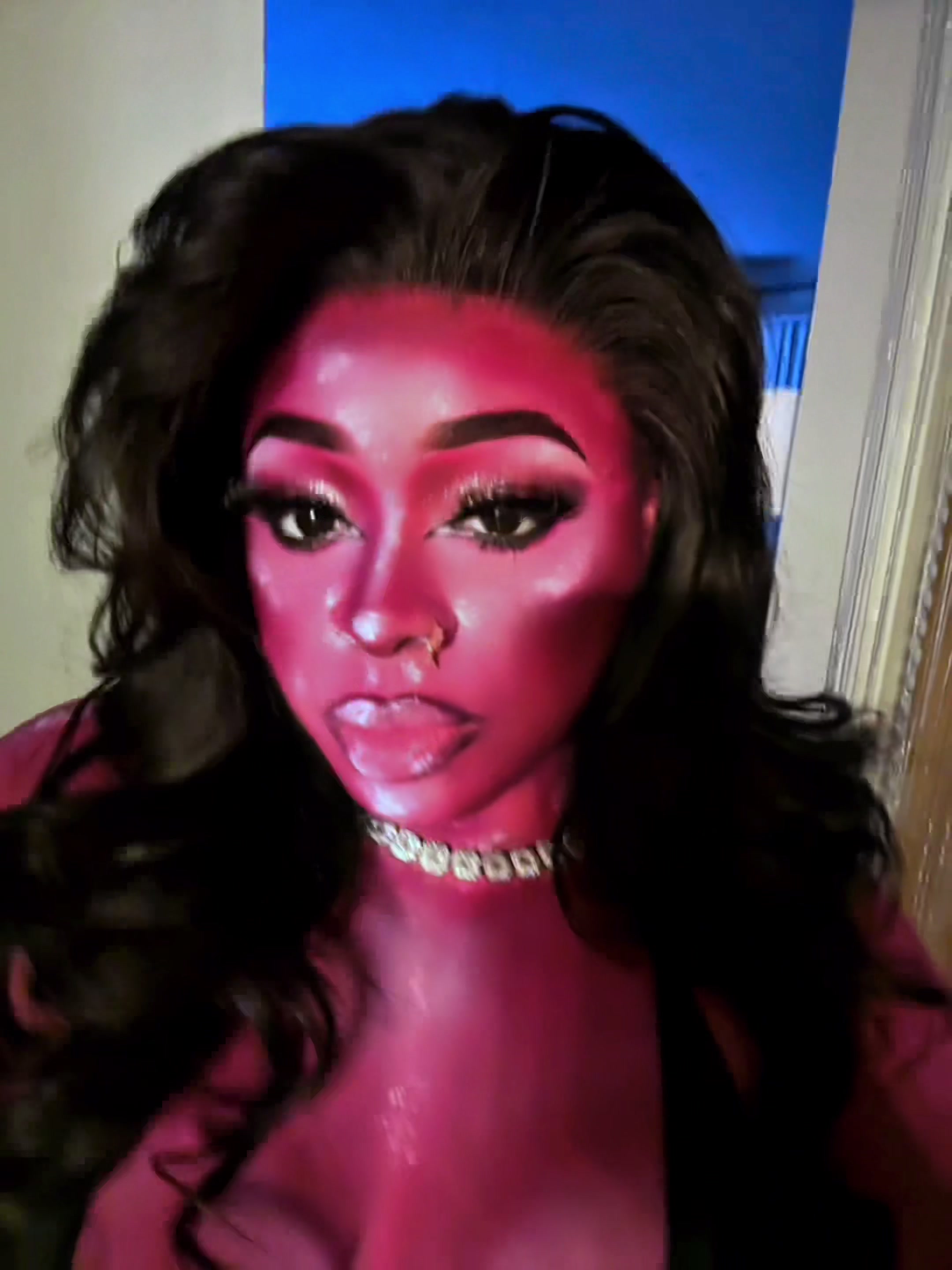 @PrettiestLeoMeme♌️🥂🎀🎨💖