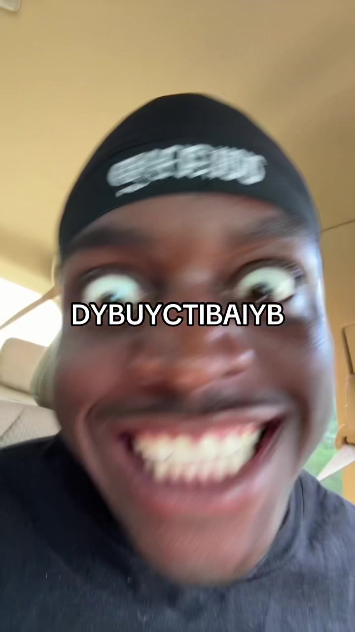 @Half🧍🏿Half🐴