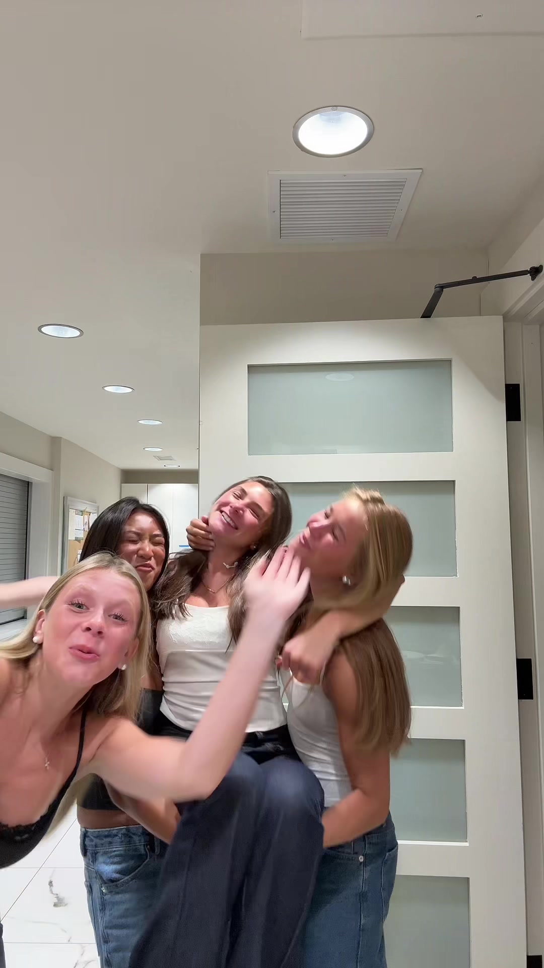 @olivia